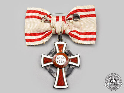 austria,_empire._an_honour_decoration_of_the_red_cross,_ii_class_cross_with_war_decoration_l22_mnc6558_065