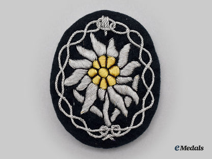 germany,_heer._a_gebirgsjäger_officer’s_sleeve_insignia_l22_mnc6559_386