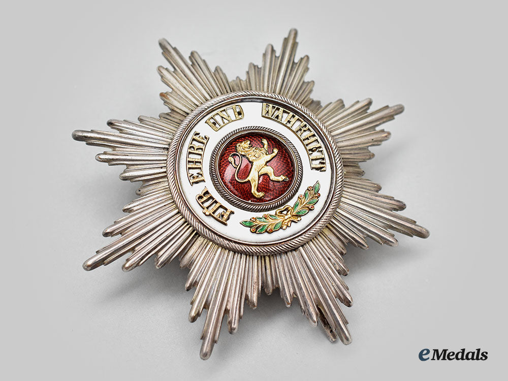 baden,_grand_duchy._a_rare_order_of_the_zähringer_lion,_breast_star_to_the_grand_cross,_c.1917_l22_mnc6584_045_1
