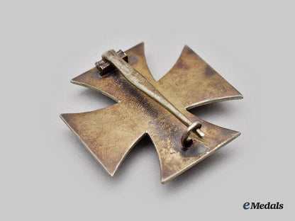 germany,_wehrmacht._a1939_iron_cross_i_class,_with_case,_by_paul_meybauer_l22_mnc6586_352