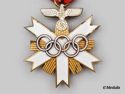 germany,_third_reich._a_german_olympic_games_decoration,_ii_class_l22_mnc6590_372