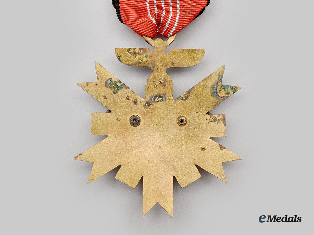 germany,_third_reich._a_german_olympic_games_decoration,_ii_class_l22_mnc6592_383