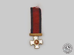 United Kingdom. A Miniature Distinguished Service Order In Gold