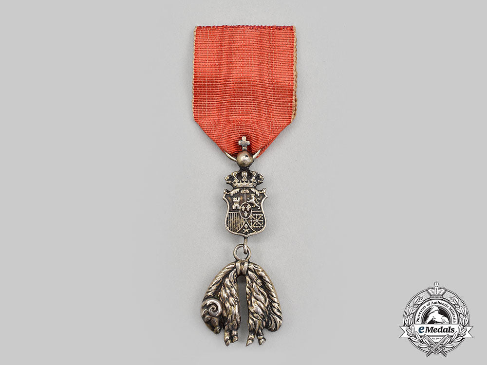 spain,_kingdom._a_most_illustrious_order_of_the_golden_fleece,_knight_badge,_c.1900_l22_mnc6693_490