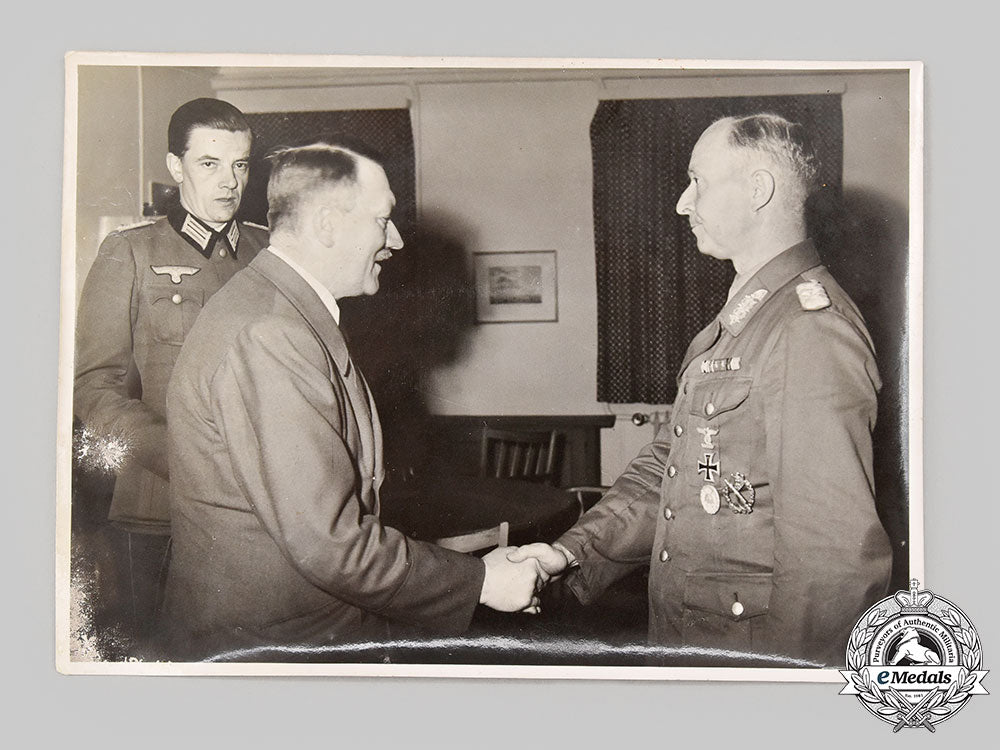 germany,_heer._a_lot_of_knight’s_cross_presentation_press_photos,_with_konteradmiral_von_puttkamer_letter,_to_general_walter_fries_l22_mnc6701_256_2_1_1