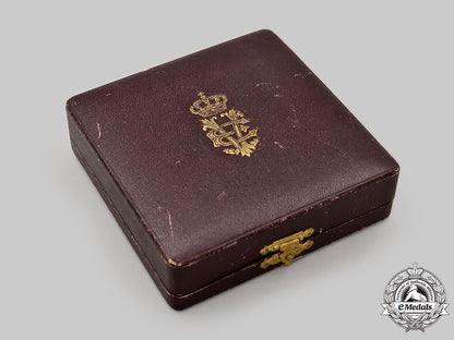 italy,_kingdom._an_order_of_the_crown_of_italy,_i_class_grand_cross_star_in_gold,_by_e._gardino,_c.1920_l22_mnc6719_535