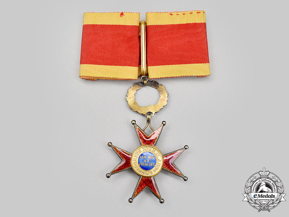 vatican._equestrian_an_order_of_st._gregory_the_great_for_civil_merit,_ii_class_commander,_c.1950_l22_mnc6776_256_1