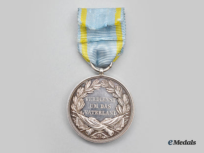 saxony,_kingdom._a_military_order_of_st._henry,_silver_medal_with_case_by_c.e._kunath,_c.1915_l22_mnc6781_122