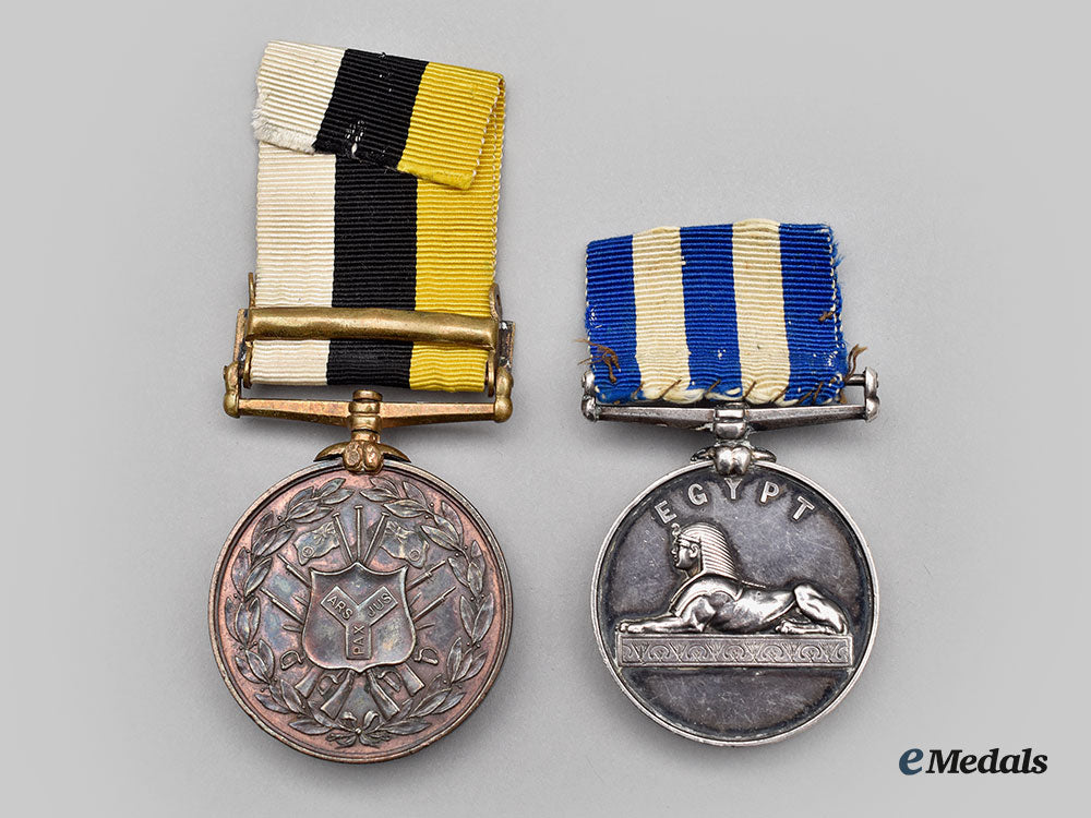 united_kingdom._two_african_theatre_medals_l22_mnc6805_466