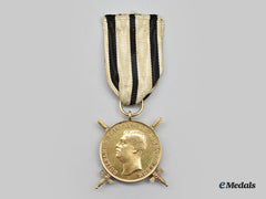 Hohenzollern, Dynasty. A Rare Prototype Bene Merenti Medal In Gold With Swords