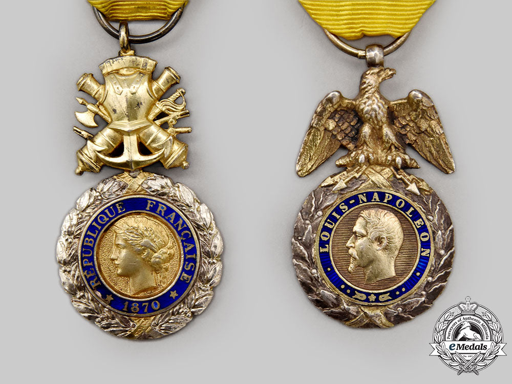france,_ii&_iii_empires._two_military_medals_l22_mnc6884_615