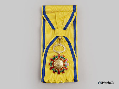 ecuador,_republic._a_national_order_of_merit,_i_class_grand_cross,_c.1940_l22_mnc6899_529