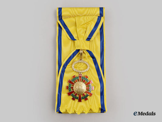 ecuador,_republic._a_national_order_of_merit,_i_class_grand_cross,_c.1940_l22_mnc6899_529