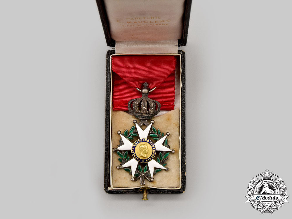 france,_ii_empire._an_order_of_the_legion_of_honour,_v_class_knight,_c.1860_l22_mnc6904_624_1