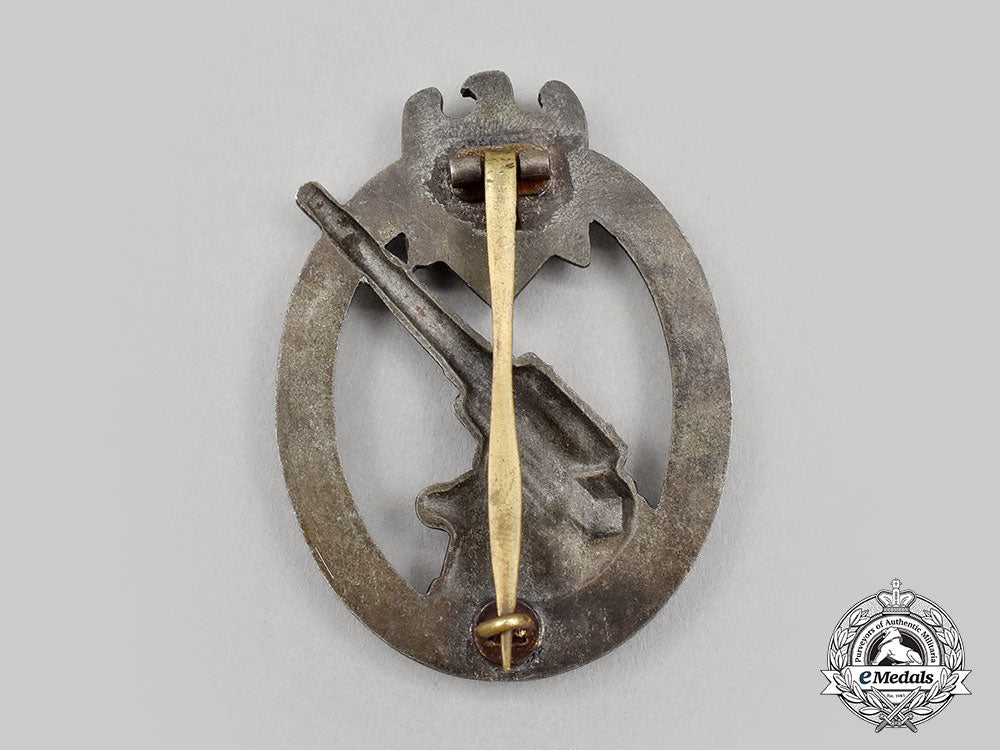 germany,_heer._a_flak_badge,_with_rare_award_document_for_the_italian_campaign,_by_förster&_barth_l22_mnc6950_626
