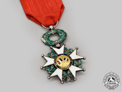 france,_iii_republic._an_order_of_the_legion_of_honour,_v_class_knight,_c.1920_l22_mnc6962_651