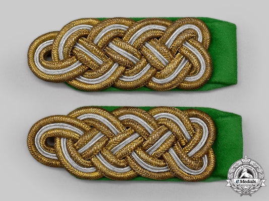 germany,_ordnungspolizei._a_rare_and_mint_set_of_generalmajor_shoulder_boards_l22_mnc6986_368