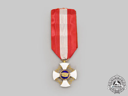italy,_kingdom._an_order_of_the_crown_of_italy_in_gold,_v_class_knight,_by_e.gardino,_l22_mnc6991_662