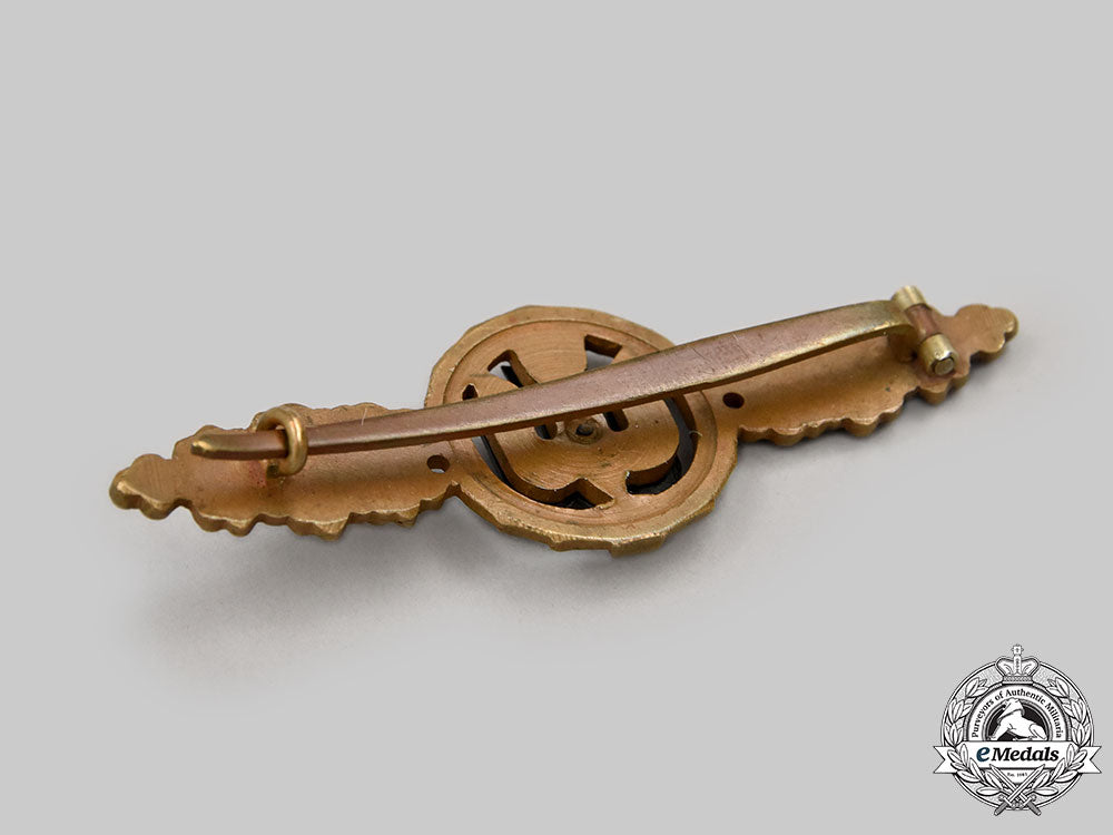 germany,_luftwaffe._a_bomber_clasp,_bronze_grade,_with_case_l22_mnc7010_254