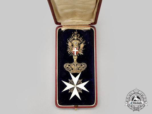 austria,_empire._an_order_of_the_knights_of_malta(_order_of_the_knights_of_malta_of_bohemia),_commander_cross,_cased_l22_mnc7147_446