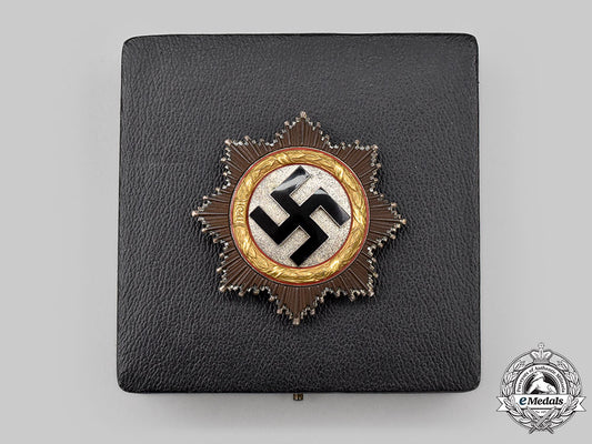germany,_wehrmacht._a_german_cross_in_gold,_with_case,_by_otto_klein_l22_mnc7152_459