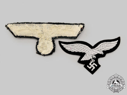 germany,_wehrmacht._a_pair_of_uniform_eagle_insignia_l22_mnc7170_743