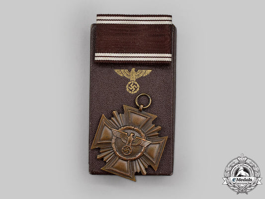 germany,_nsdap._a_long_service_decoration,_iii_class_for10_years_with_case,_by_gebrüder_jäger_l22_mnc7195_479