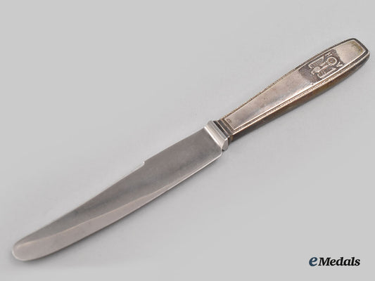 germany,_third_reich._a_silver_butter_knife_from_the_personal_table_service_of_ah,_by_bruckmann&_söhne_l22_mnc7211_668_1