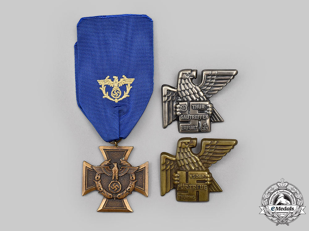 germany,_third_reich._a_mixed_lot_of_decorations_l22_mnc7217_492