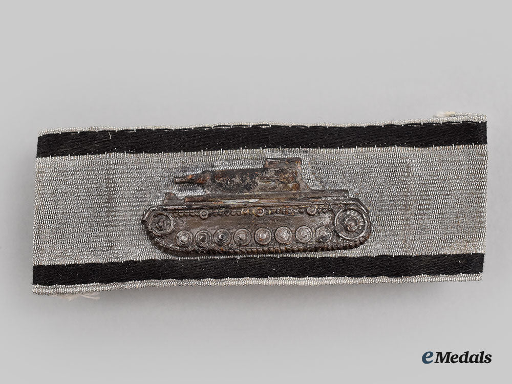 germany,_wehrmacht._a_tank_destruction_badge,_silver_grade_l22_mnc7224_676