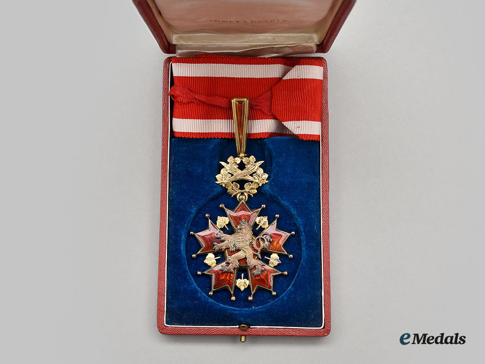 czechoslovakia,_republic._an_order_of_the_white_lion,_iii_class_commander_l22_mnc7241_241