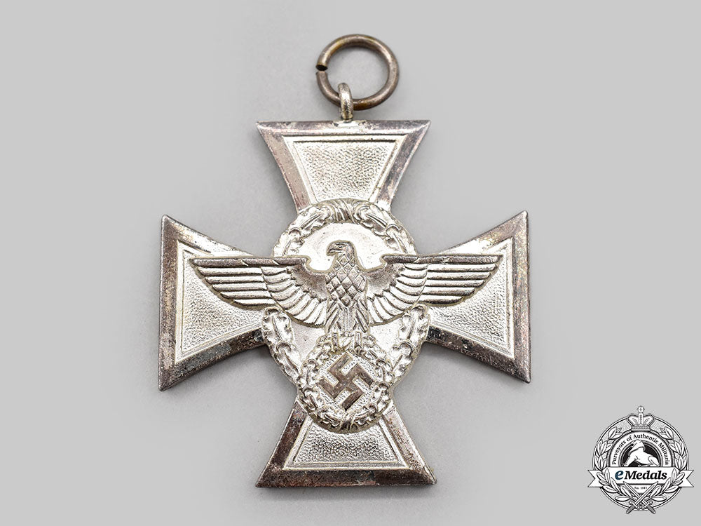 germany,_ordnungspolizei._a_pair_of_cased_long_service_decorations_l22_mnc7248_508