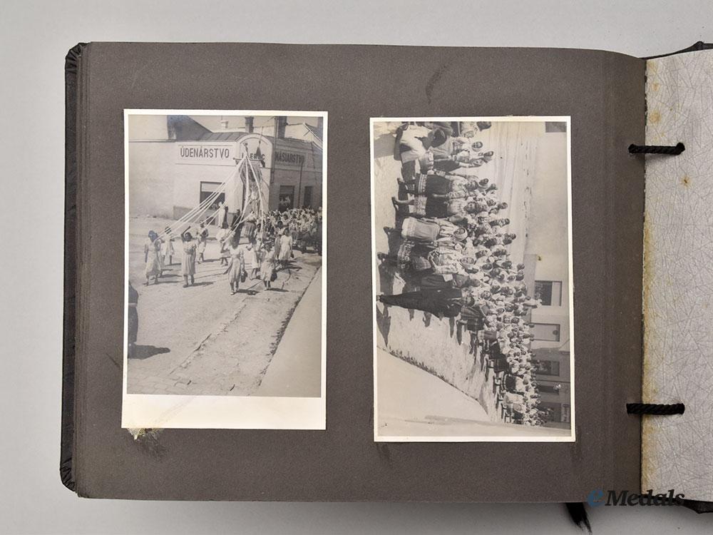 germany,_wehrmacht._a_private_pre-_war_photo_album_from_a_member_of_infanterie-_regiment135_l22_mnc7260_739_1