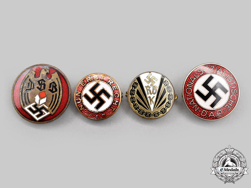 germany,_third_reich._a_mixed_lot_of_membership_badges_l22_mnc7262_516_1