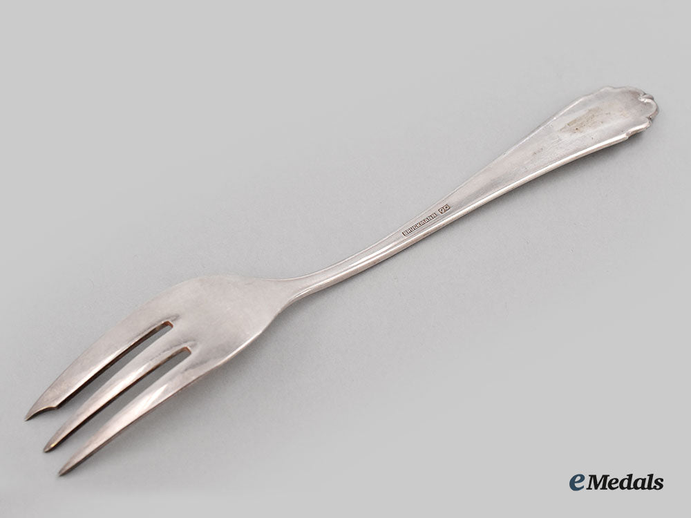 germany,_third_reich._a_reichs_chancellery_dessert_fork,_by_bruckmann&_söhne_l22_mnc7269_690