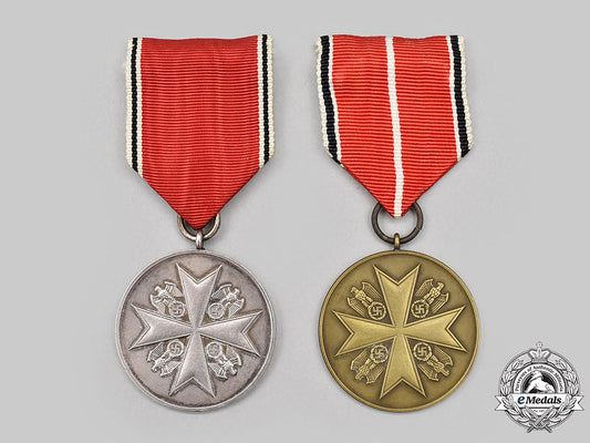 germany,_third_reich._a_pair_of_merit_medals_of_the_order_of_the_german_eagle,_bronze_and_silver_grades_l22_mnc7272_520
