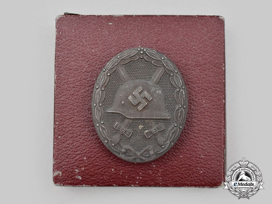 germany,_wehrmacht._a_silver_grade_wound_badge,_with_case,_by_klein&_quenzer_l22_mnc7293_519