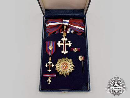 portugal,_republic._an_order_of_military_merit,_i_class_grand_cross_set,_cased_l22_mnc7298_870