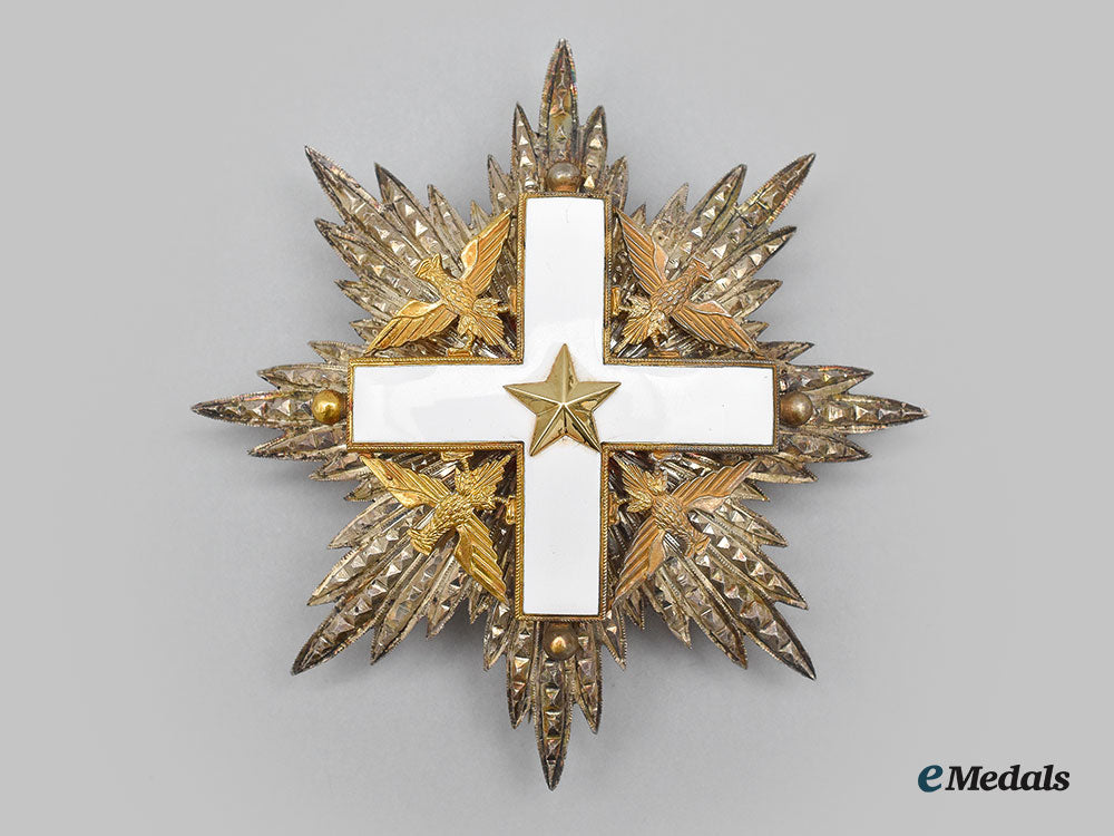 italy,_republic._an_order_of_merit_of_the_italian_republic,_grand_cross_set,_in_gold,_by_e._gardino_succ_cravanzola_l22_mnc7322_274_1