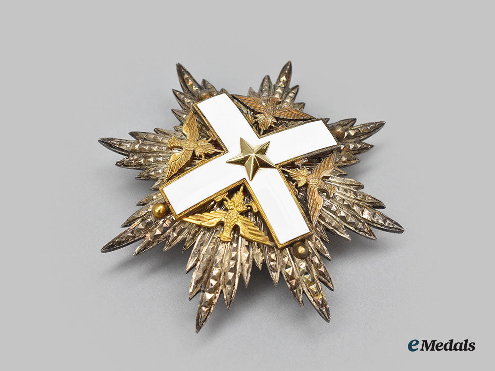 italy,_republic._an_order_of_merit_of_the_italian_republic,_grand_cross_set,_in_gold,_by_e._gardino_succ_cravanzola_l22_mnc7323_275_1