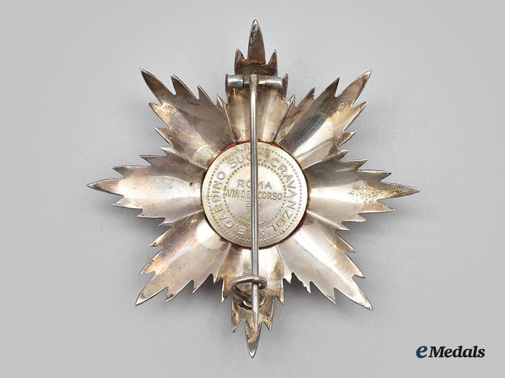 italy,_republic._an_order_of_merit_of_the_italian_republic,_grand_cross_set,_in_gold,_by_e._gardino_succ_cravanzola_l22_mnc7328_276_1