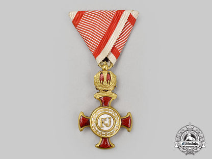 austria,_empire._merit_cross1849,_i_class_gold_cross_with_crown,_third_period(1914-1918)_l22_mnc7353_887