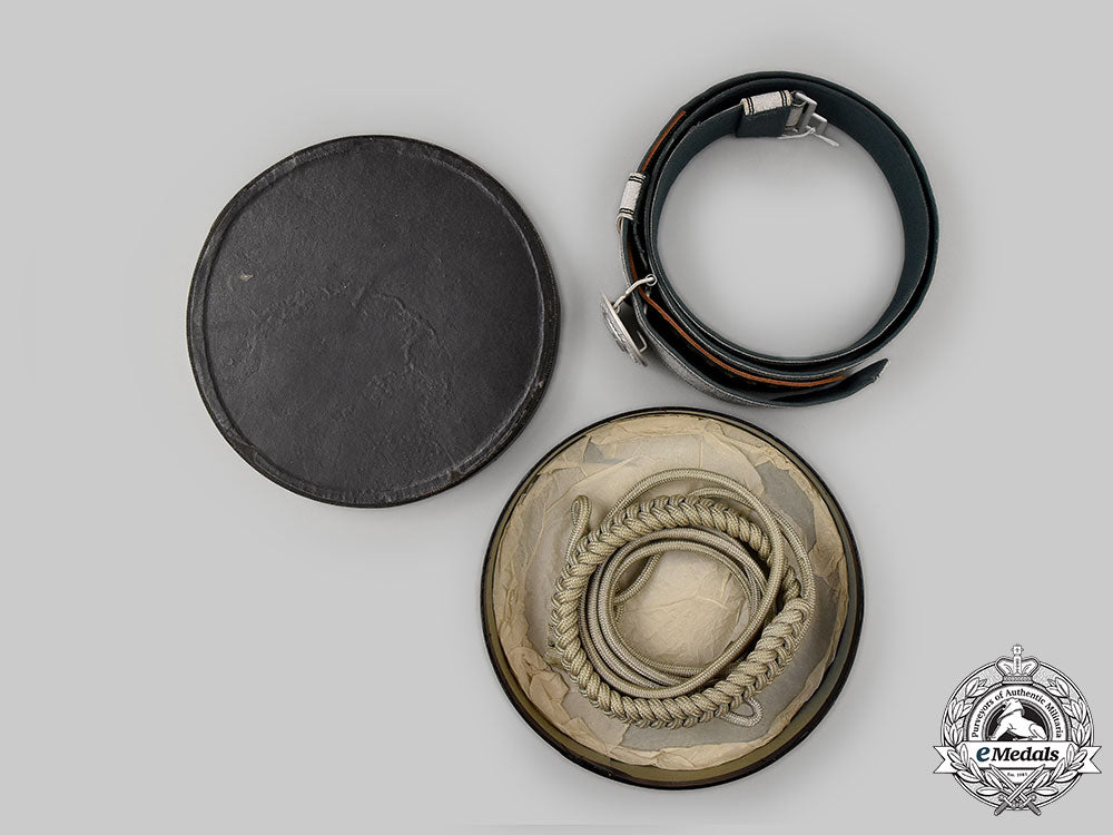 germany,_ordnungspolizei._a_mint_officer’s_brocade_and_buckle,_with_case_and_aiguillette_l22_mnc7362_359_1