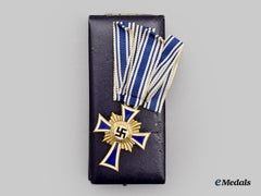 Germany, Third Reich. An Honour Cross Of The German Mother, Gold Grade With Case, By Carl Poellath