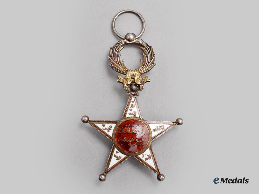 morocco,_kingdom._an_order_of_ouissam_alaouite,_v_class_knight,_type_i(1913-1933)_l22_mnc7403_741