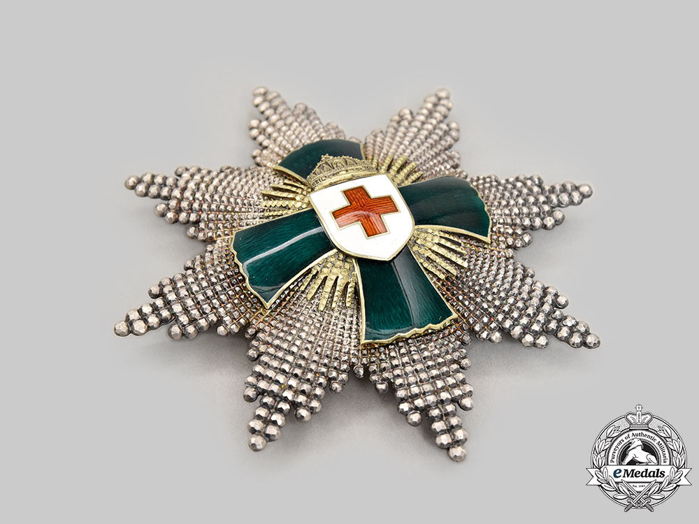 hungary,_kingdom._a_red_cross_decoration,_civil_grand_cross_star,_c.1935_l22_mnc7438_799_1