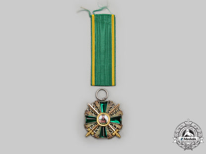baden,_grand_duchy._an_order_of_the_zähringer_lion,_ii_class_knight’s_cross_with_swords_l22_mnc7448_398