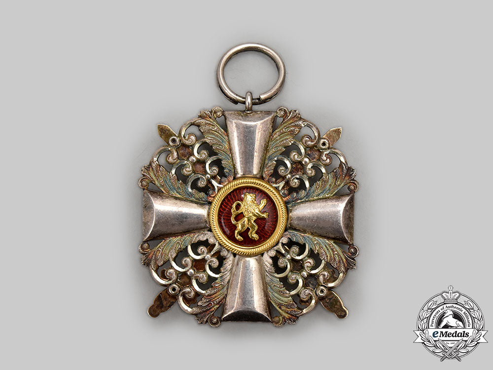 baden,_grand_duchy._an_order_of_the_zähringer_lion,_ii_class_knight’s_cross_with_swords_l22_mnc7451_401
