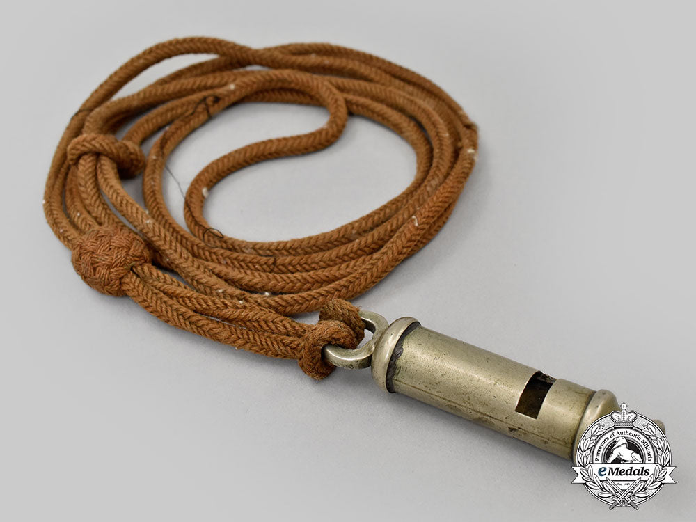 united_kingdom._a_first_war_infantry_trench_whistle_l22_mnc7464_952