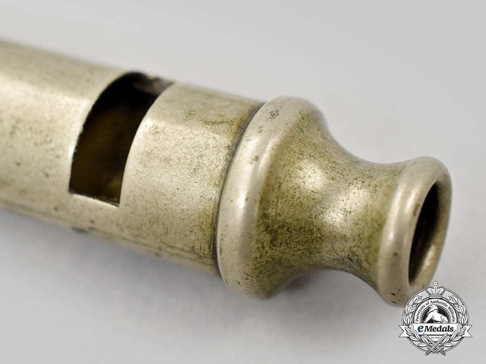 united_kingdom._a_first_war_infantry_trench_whistle_l22_mnc7468_955